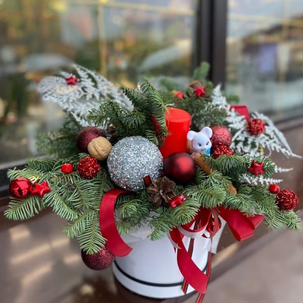 Новогодняя композиция "На праздник"