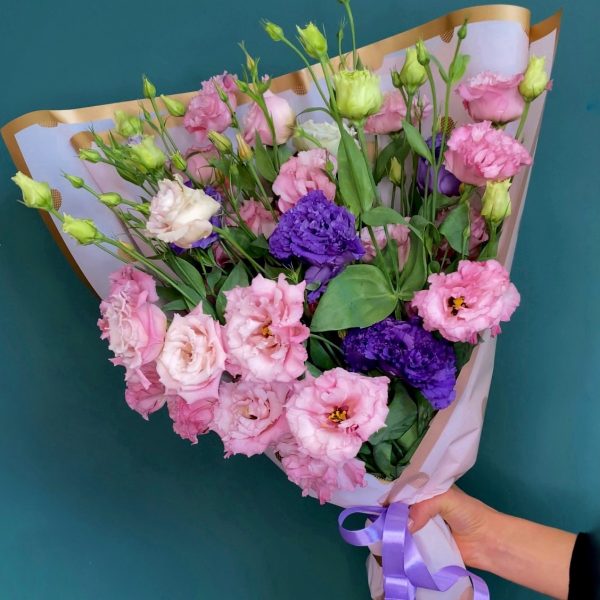 Букет из 19 эустом