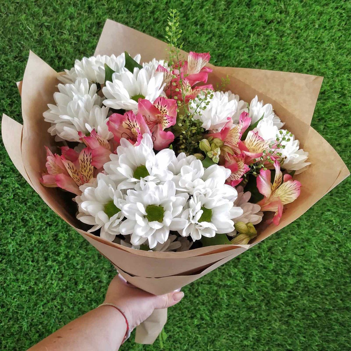 full_e48cb9b14b816a2eab4523bf86170788 Букет "Вау" — изображение 1