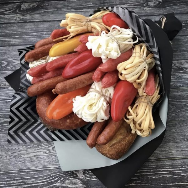 Мужской букет из колбасы и сыра