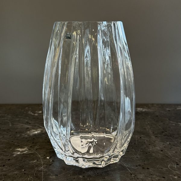 Ваза стеклянная №7