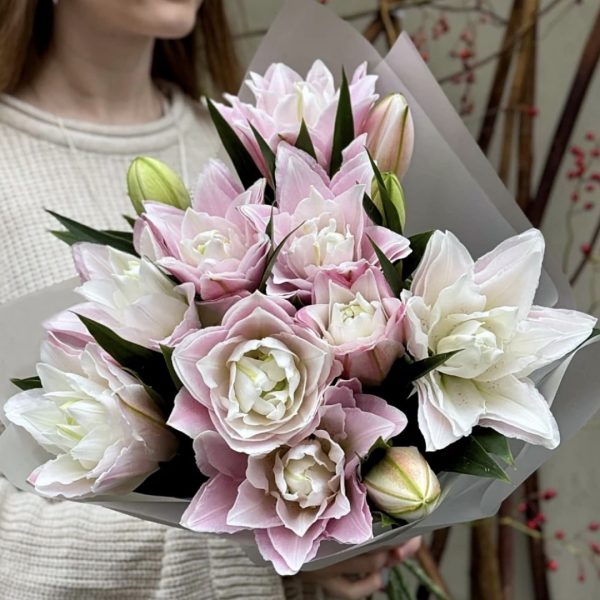 Акция!! Букет из 5 лилий